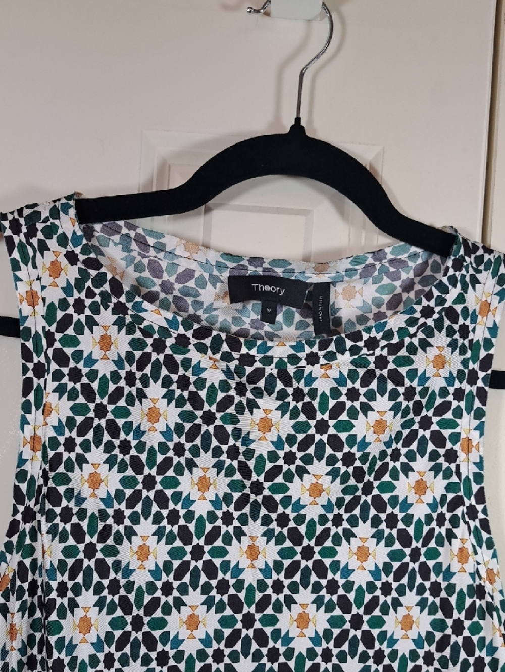 Theory Silk Sleeveless Geometric Floral Tank Top - White, Black, Green, Gold - Picture 3 of 5